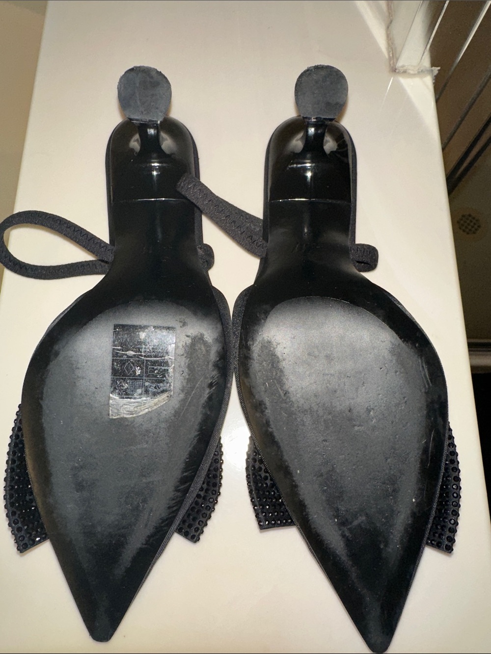 BOW-DETAIL SLINGBACKS SIZE 9 - Picture 5 of 8